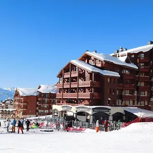 Village Montana Apartahotel Val Thorens
